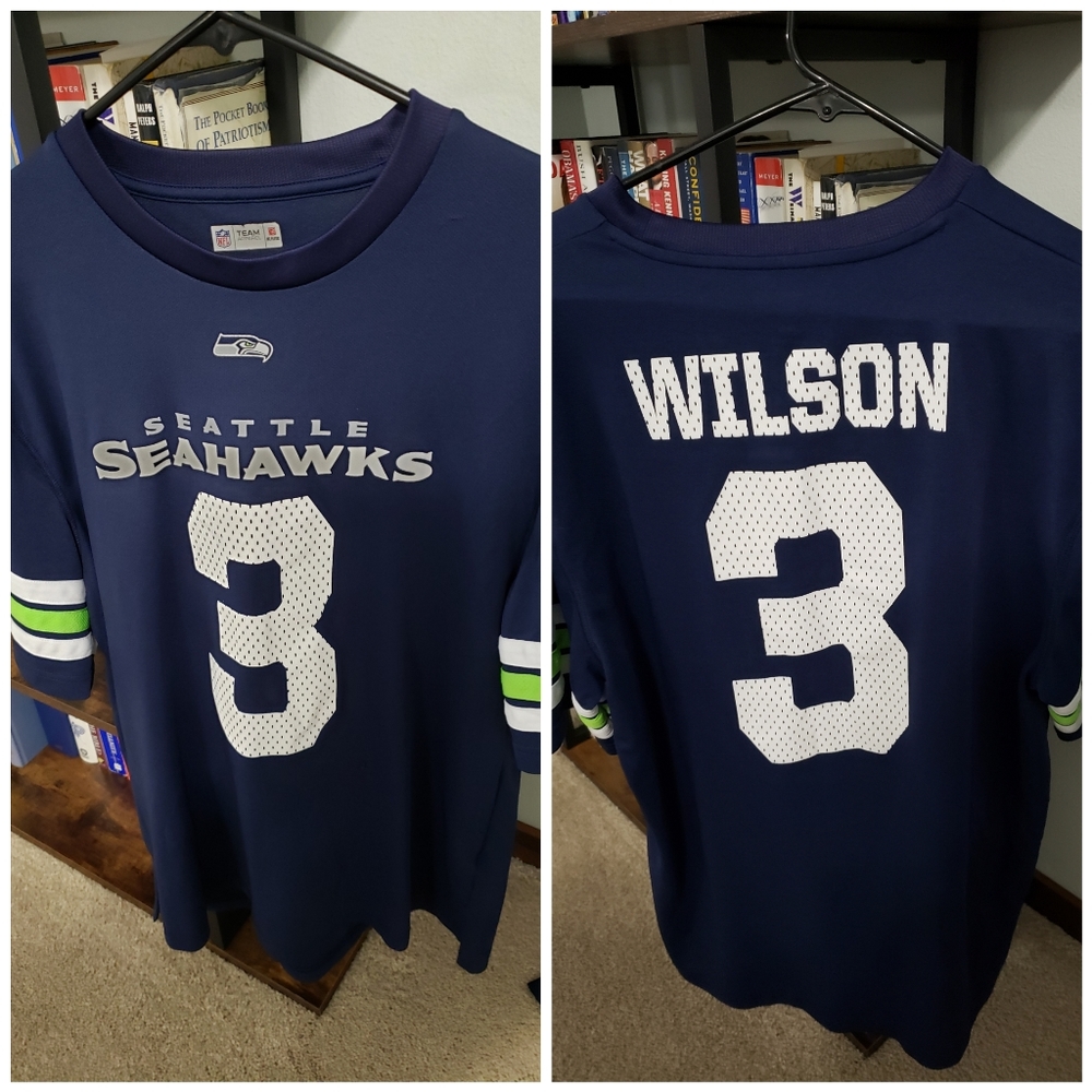 Mens Seattle Seahawks NFL shirt